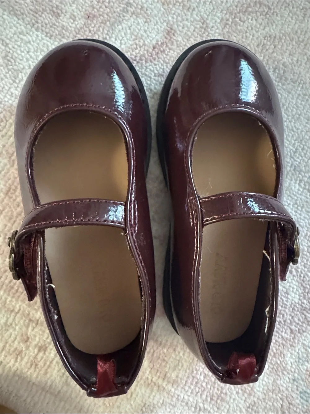 Old Navy Burgundy Patent Mary Jane Shoes for Kids